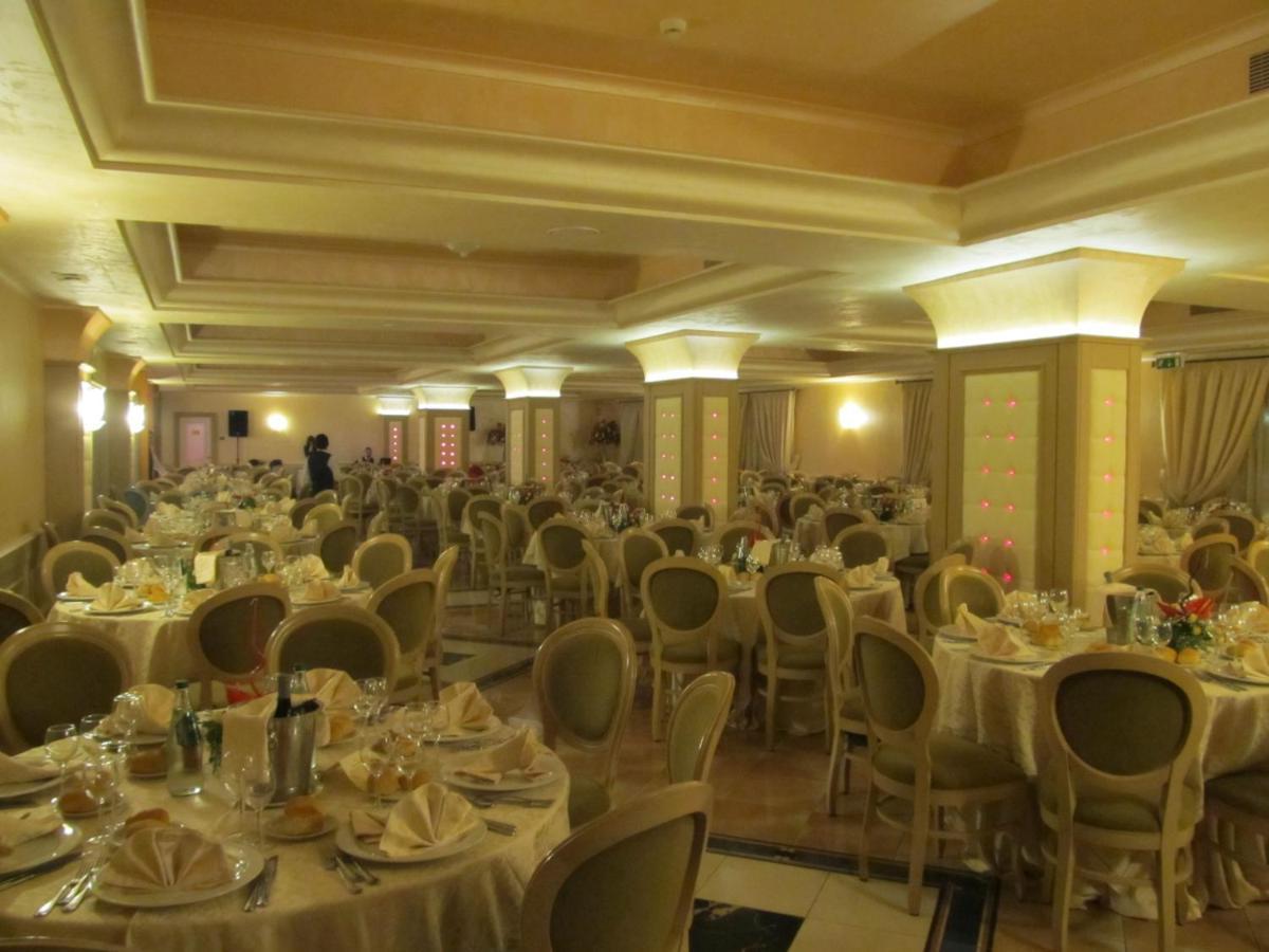 Club Hotel Kennedy روشيلا لونيكا المظهر الخارجي الصورة