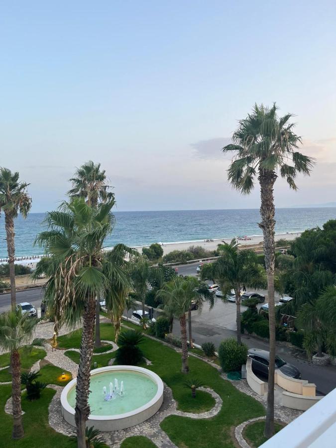 Club Hotel Kennedy روشيلا لونيكا المظهر الخارجي الصورة